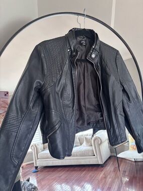 bebe Black Quilted-Panel Faux Leather Moto Jacket